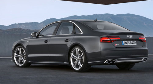 Audi S8