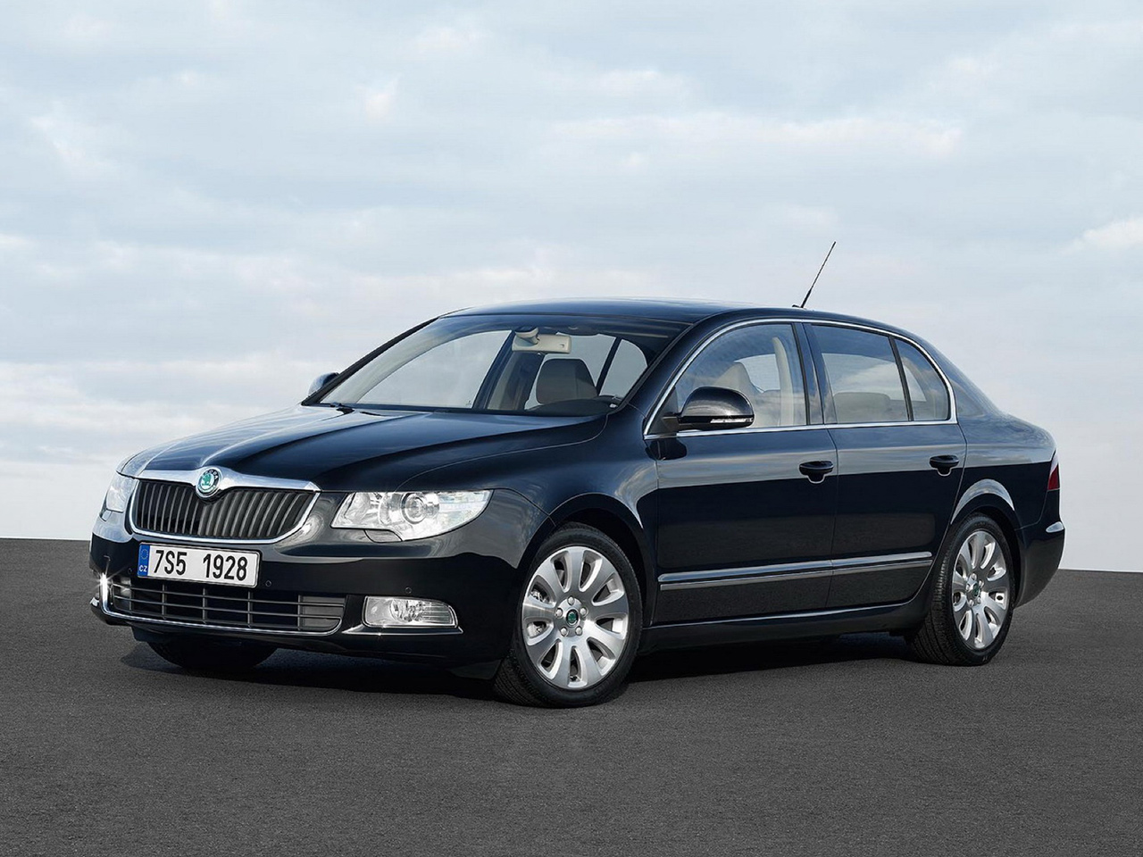 Superb - B6
